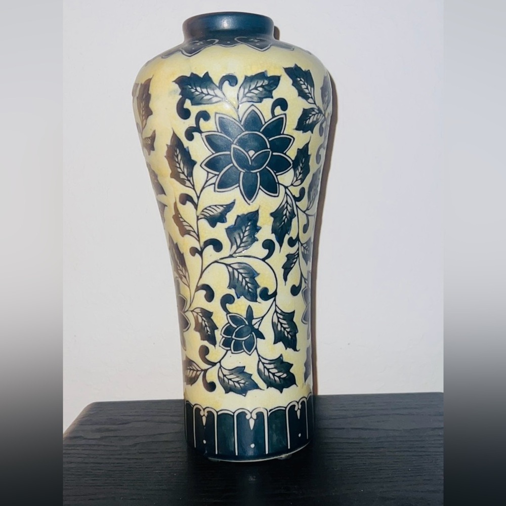 Vintage black and cream vase